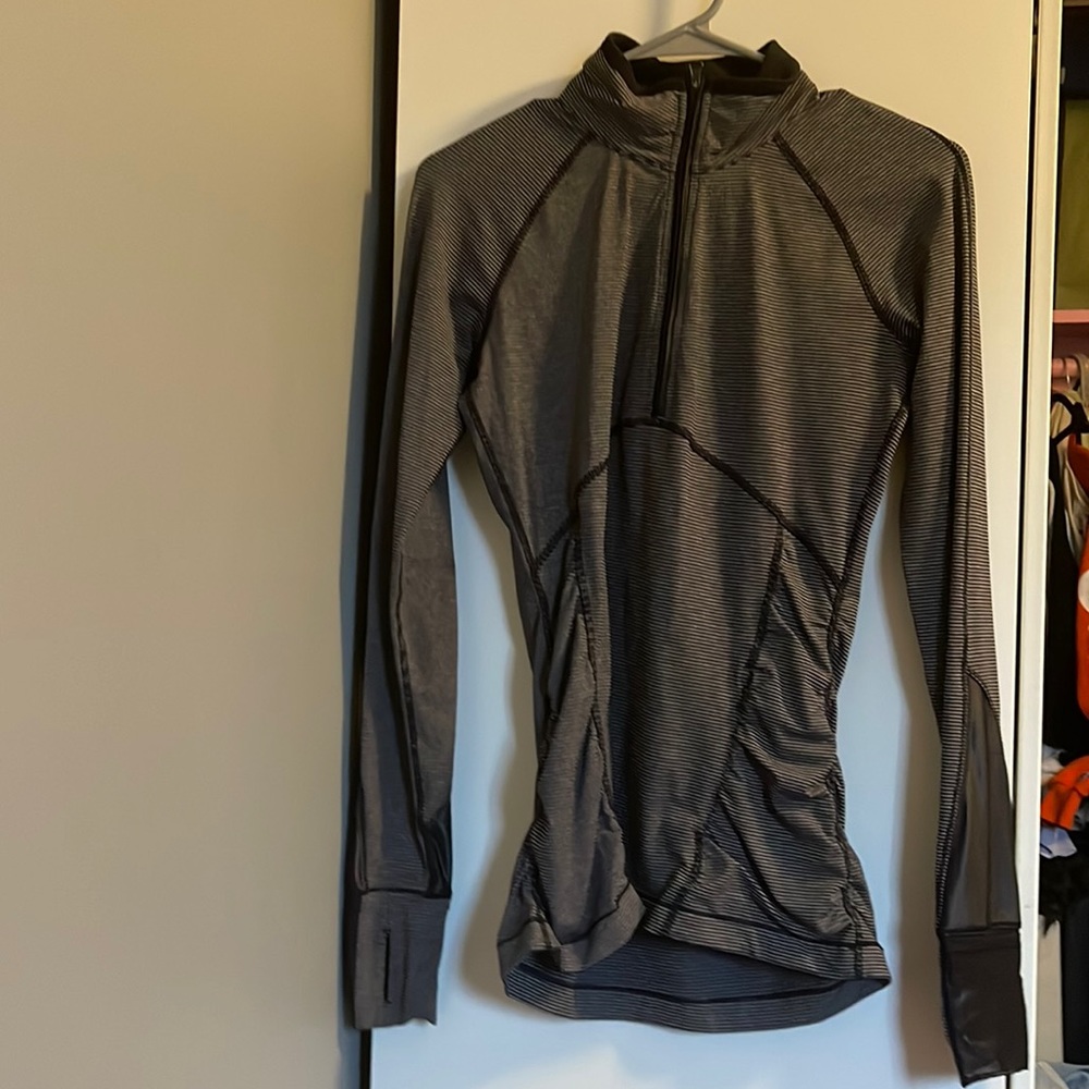 Lululemon shirt